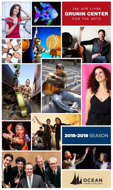 Cover of the 2018-2019 brochure